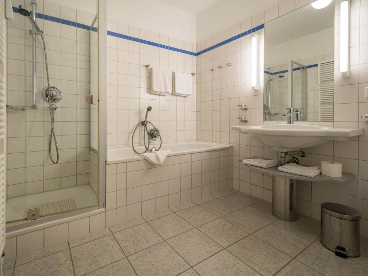 Kaiservillen Heringsdorf - Ferienwohnung Mit 1 Schlafzimmer Und Balkon D211 Buitenkant foto